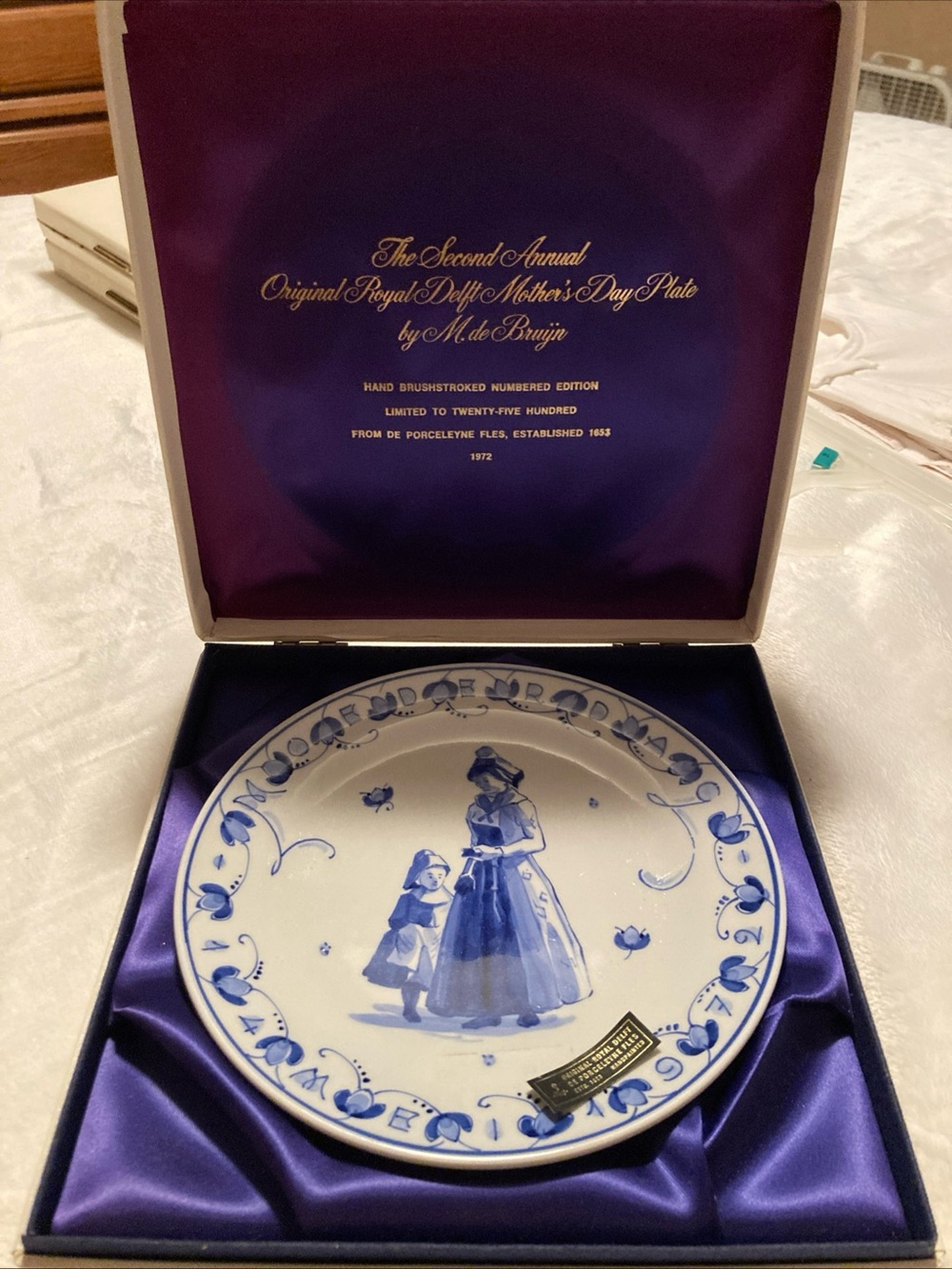 Royal Delft Blue and White Decorative Dinner Plate - Mother's Day Collector 1972